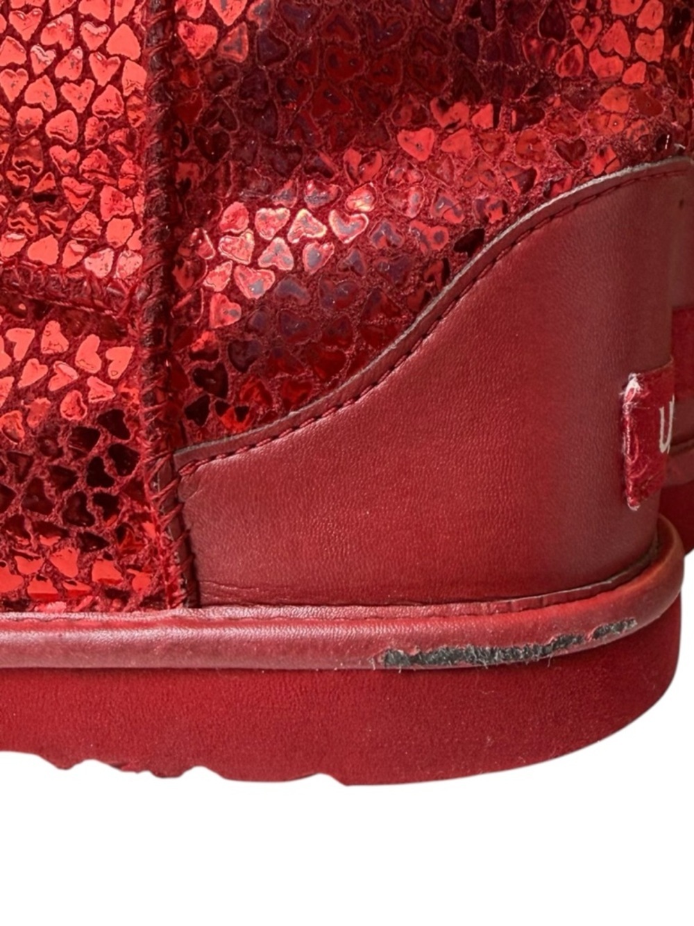 Ugg Youth Size 3 Classic II Gel Red Hearts Short Mid Boots Plush - Picture 4 of 16